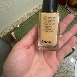 CHANEL Les Beiges Foundation - Warm Beige